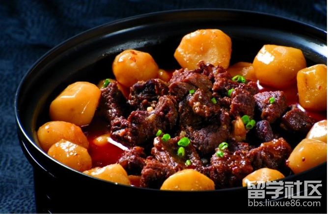 土豆焖牛肉.png 土豆焖牛肉.png