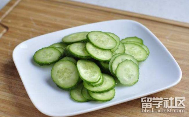 黄瓜2.png 黄瓜2.png